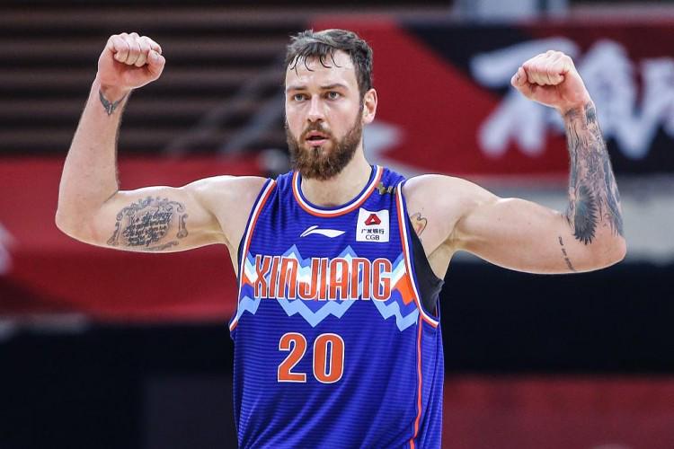 这些人经验, 在那儿打球, 在哪儿都是 这些人经验, 在那儿打球, 在哪儿都是