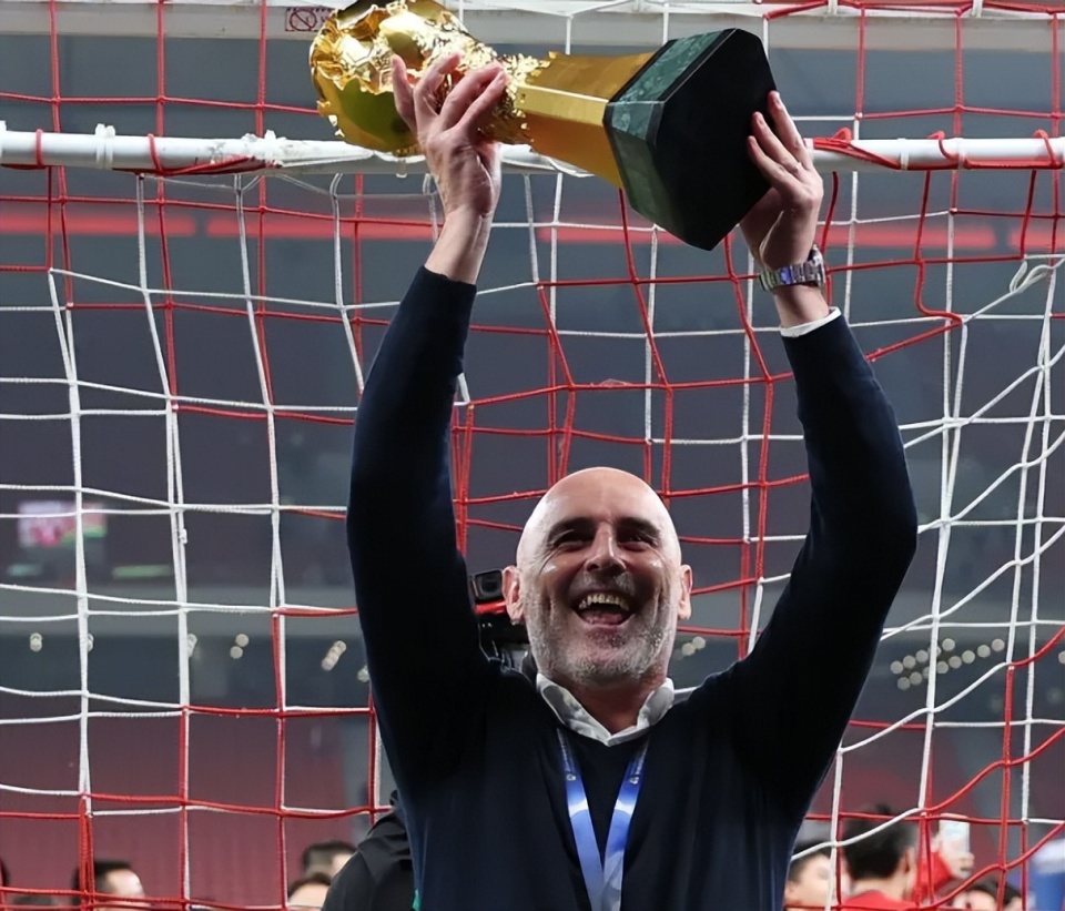 据苏格兰, gtimg, 生涯的一次