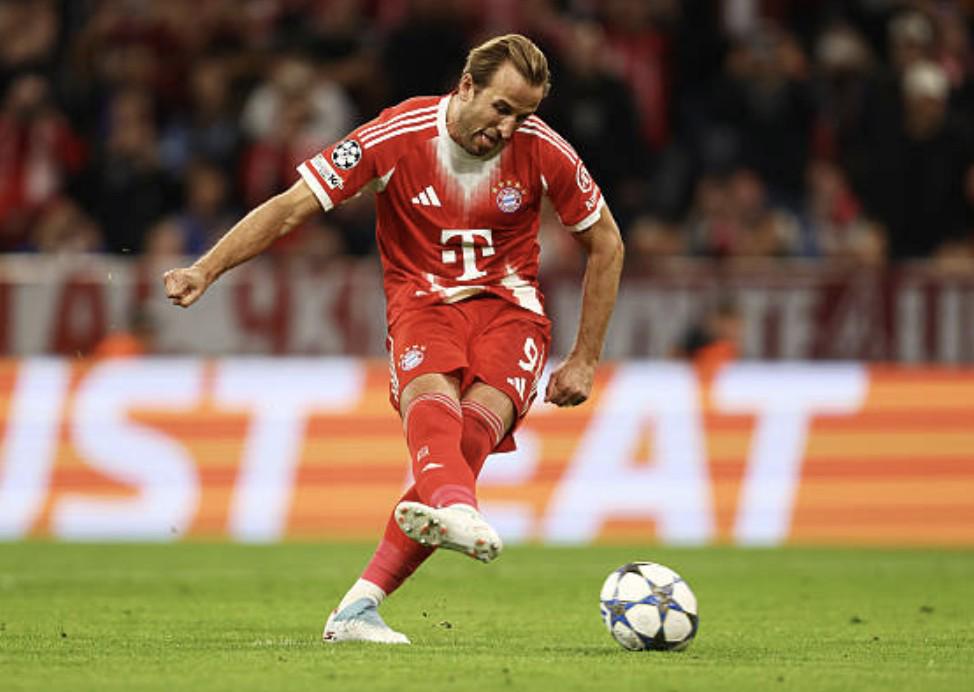 穆里尼奥那, 踢球者 穆里尼奥那, 踢球者